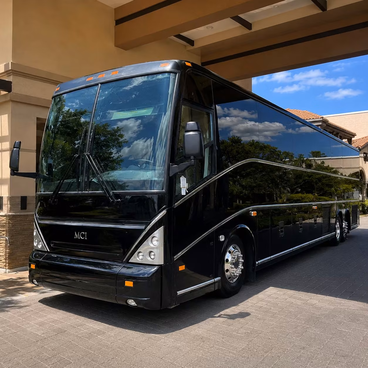 find fort collins airport transportation for executive groups