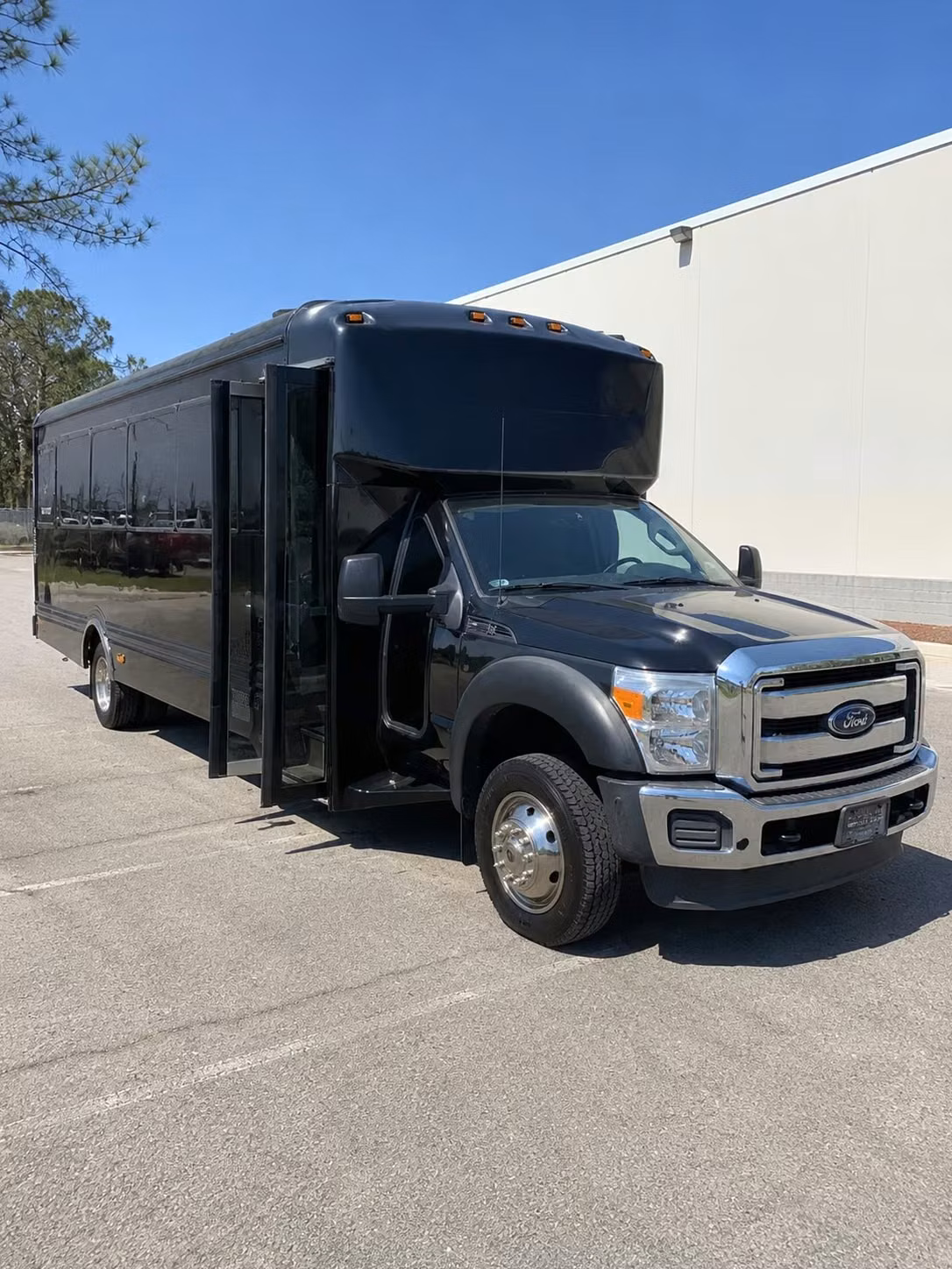party buses for fort collins prom night ride in style from pickup to last drop